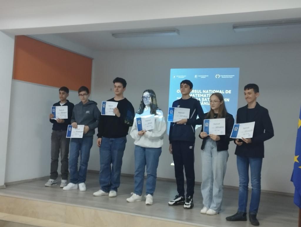 Elevii din Bistrița-Năsăud care ne vor reprezenta la Olimpiada Satelor!